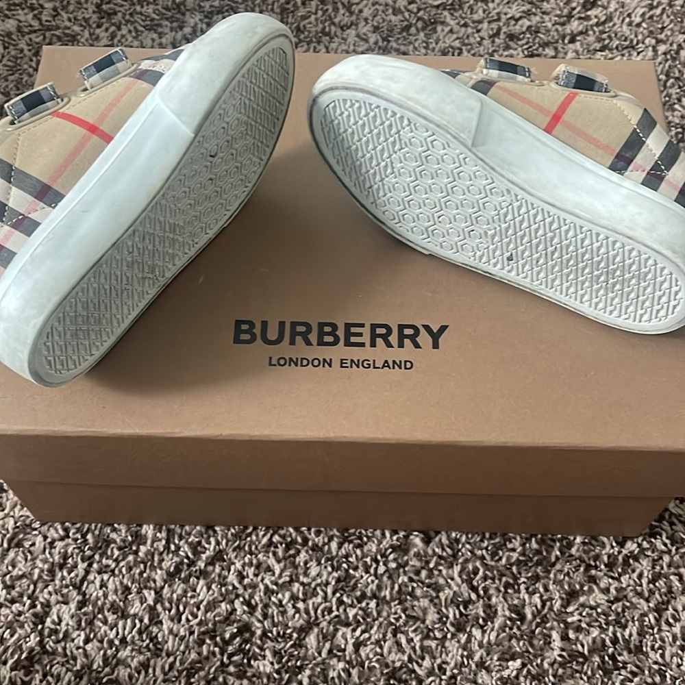 🌟Kids Burberry unisex🌟 - Picture 4 of 6